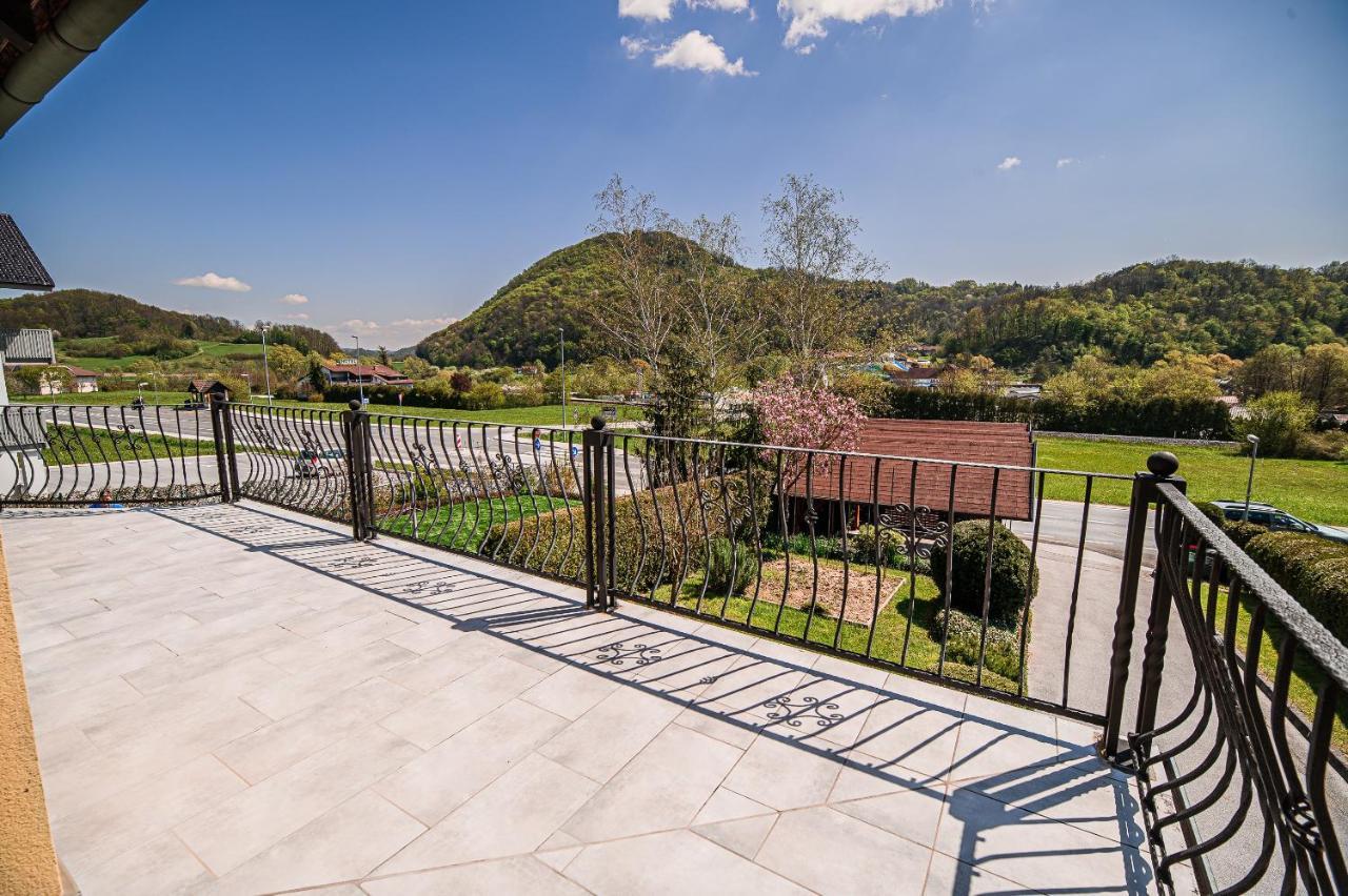 Apartments Vila Lena At Aqualuna Podčetrtek Екстериор снимка